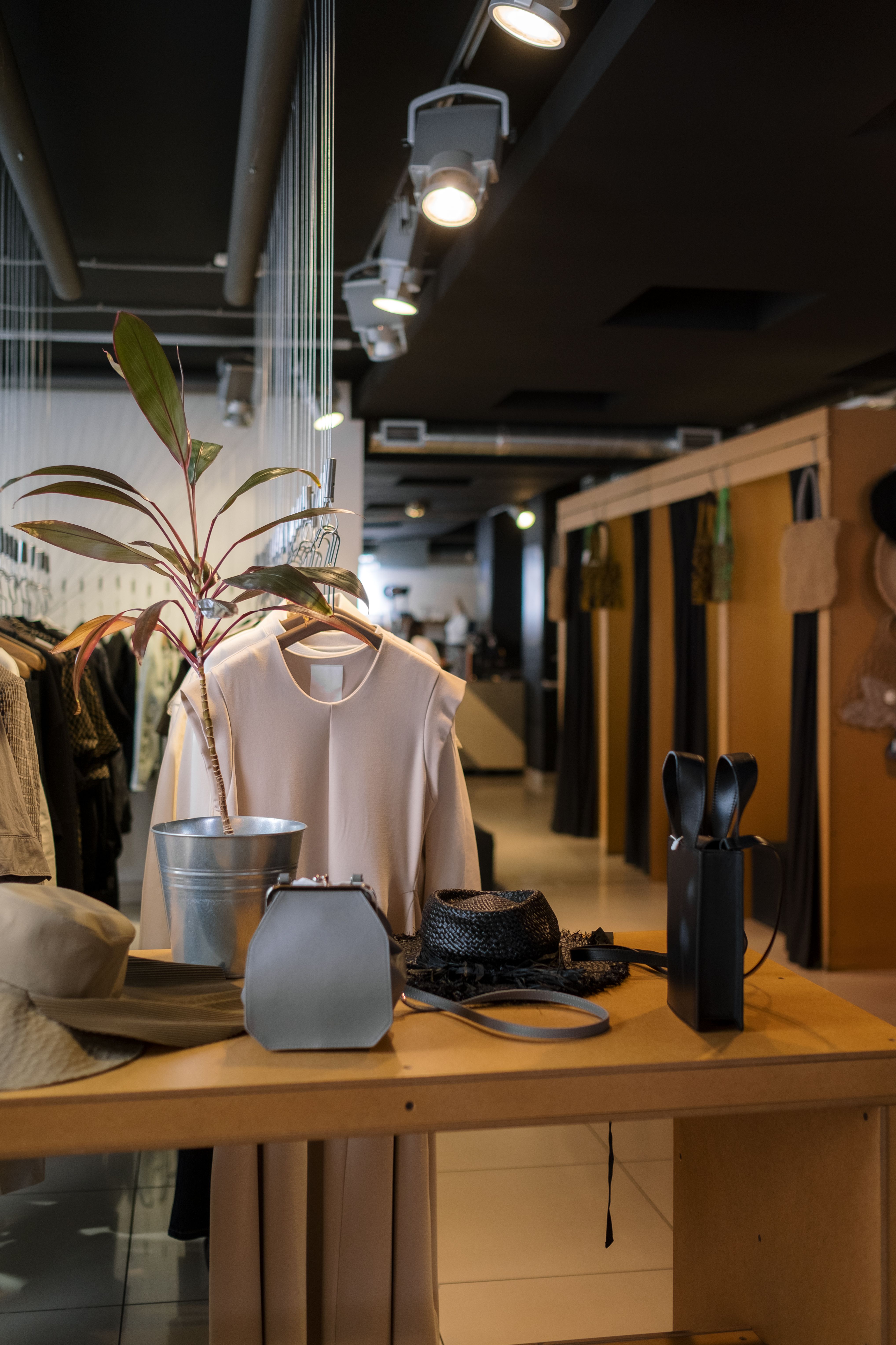 Commercial & Showroom Design